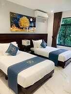 Blue Sea Hue Hotel