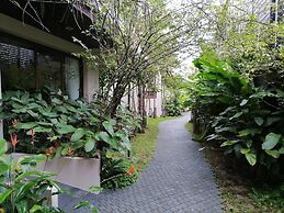 Rarin Villas