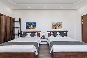 Charm Champion Villa Hoian