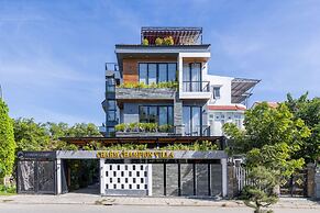 Charm Champion Villa Hoian