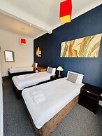 Carlton Courth Hotel Eastbourne