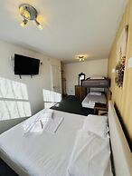 Carlton Courth Hotel Eastbourne