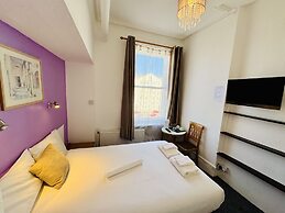 Carlton Courth Hotel Eastbourne