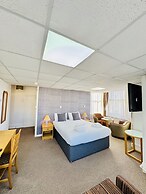 Carlton Courth Hotel Eastbourne