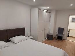 Apartment Lutikano