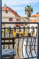 Apartment Magical View