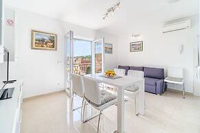 Apartment Magical View