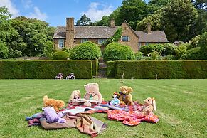 Drakestone House Manor With Breathtaking Cotswolds Views