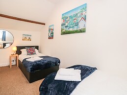 Spinners House