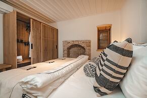 6 Rooms By Zula