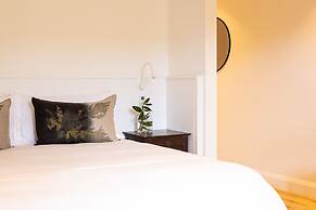 Barrington's Small Hotel