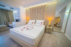 Adam & Eve Suites