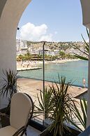 Adam & Eve Suites