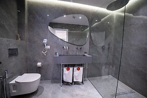 Adam & Eve Suites