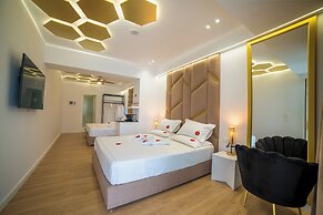 Adam & Eve Suites