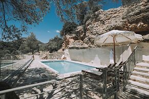 Zos Suites