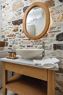 Zos Suites