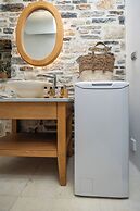 Zos Suites