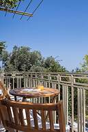 Zos Suites