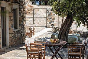 Zos Suites