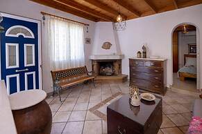Anemelo Beach House in Panormos