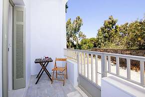 Mellow Mood Tinos Town