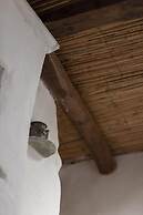 Daphnis the Artist s House