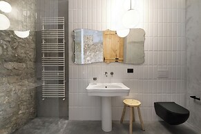 Isonzo Suites
