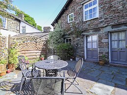 Bakers Yard Cottage