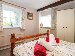 Bakers Yard Cottage