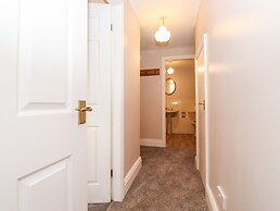 Bakers Yard Cottage