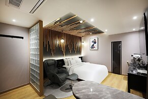 Gaeul Hotel