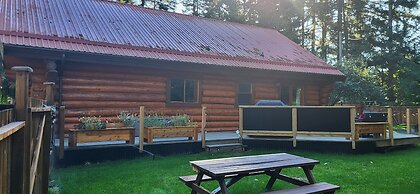 Riverbend Cottages & RV Resort
