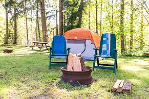 Riverbend Cottages & RV Resort