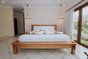Bali Hai Island Resort