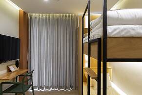 Double B Hostel