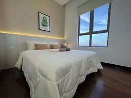 Attic Home Melaka Silverscape Residence