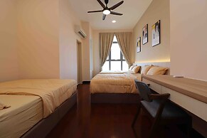 Attic Home Melaka Silverscape Residence