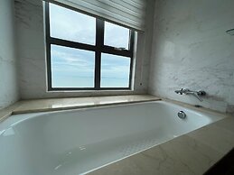 Attic Home Melaka Silverscape Residence