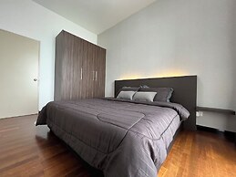 Attic Home Melaka Silverscape Residence