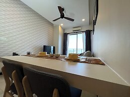 Attic Home Melaka Silverscape Residence
