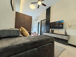 Attic Home Melaka Silverscape Residence