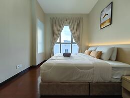 Attic Home Melaka Silverscape Residence
