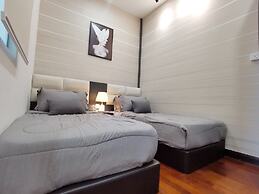 Attic Home Melaka Silverscape Residence