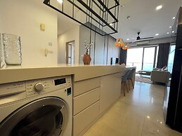 Attic Home Melaka Silverscape Residence