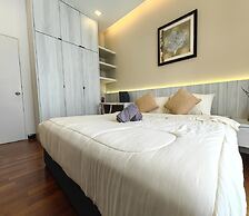Attic Home Melaka Silverscape Residence