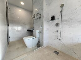 Attic Home Melaka Silverscape Residence