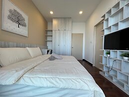 Attic Home Melaka Silverscape Residence