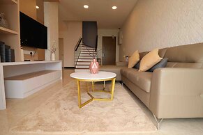 Attic Home Melaka Silverscape Residence