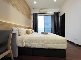 Attic Home Melaka Silverscape Residence